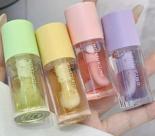 💧 Feuchtigkeitsspendender Lipgloss – Glanz & Pflege in Einem