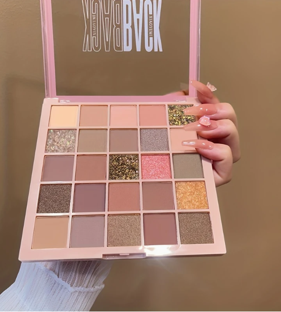 🌸 Lidschattenpalette – Nude & Glam Töne
