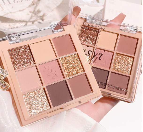 ✨ Mini Nude Glam Palette – 9 Lidschattenfarben